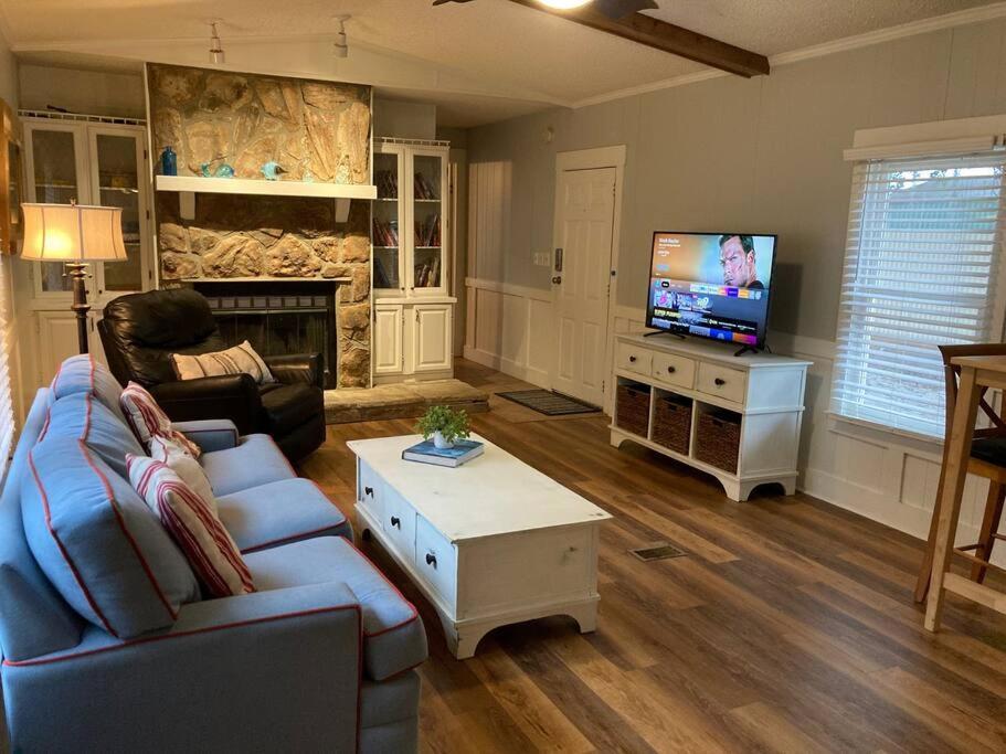 Beaufort Sc New Renovation, Close To Parris Island, Historic Downtown, Beautiful Beaches, Sleeps 6 Exterior photo